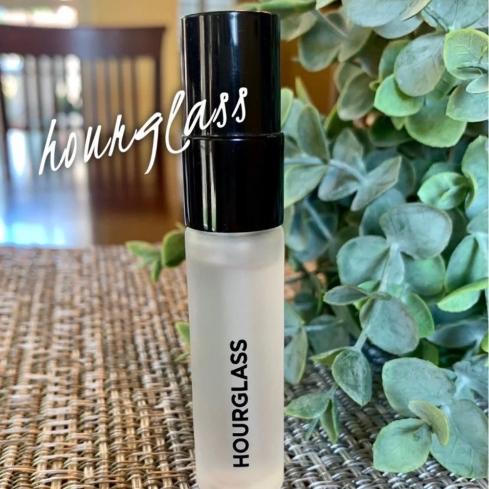 Hourglass No 28 Primer Serum